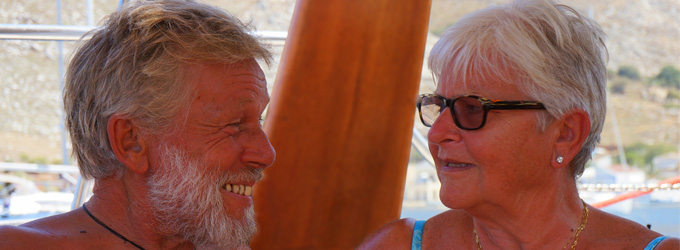 A happy couple in the cockpit on Escapde